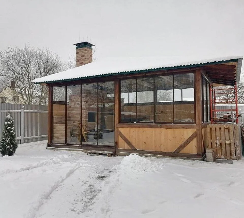 теплое остекление загородного дома