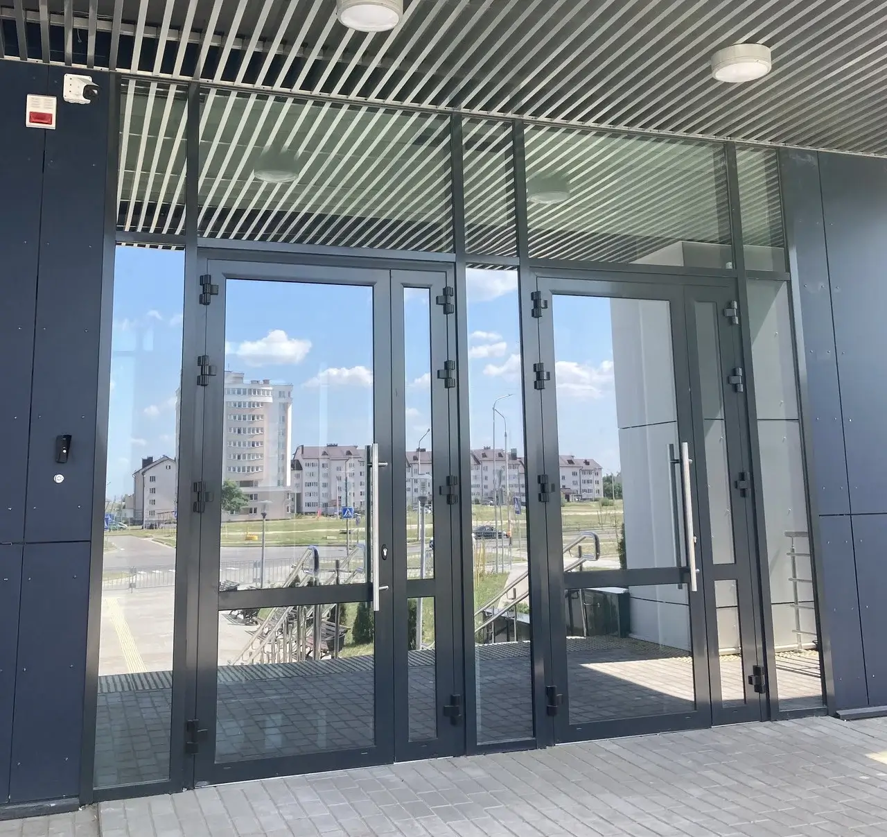 алюминиевые входные группы